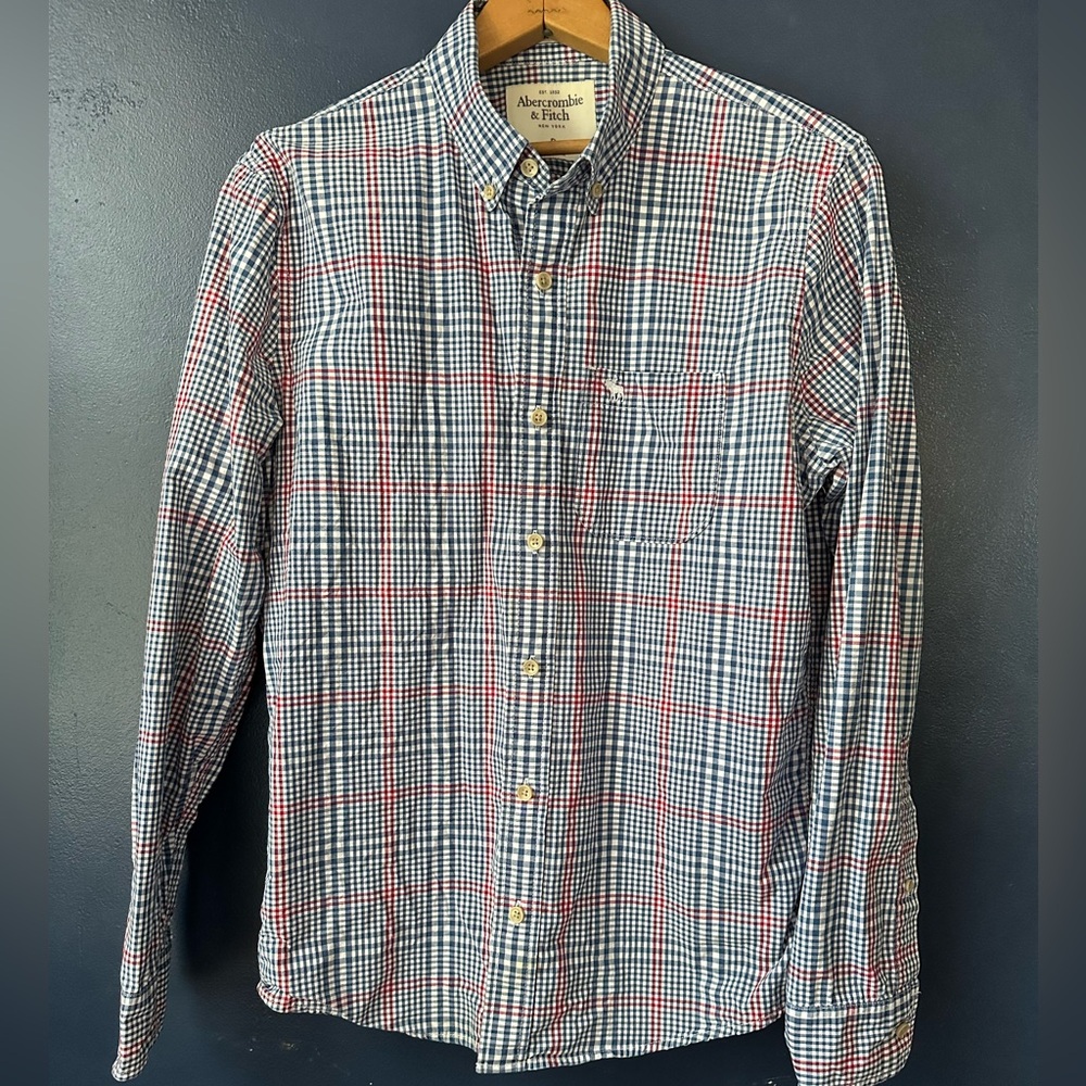 Abercrombie & Fitch Men’s Blue and Red Casual Button Down Shirt